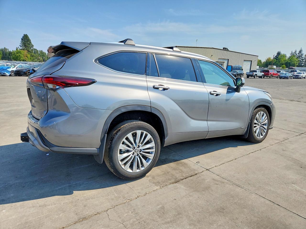 2026 Toyota Highlander Hybrid Platinum - Фото 3
