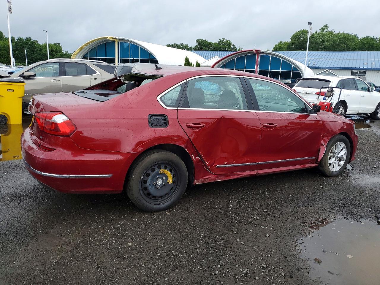 2016 Volkswagen Passat S - Фото 3