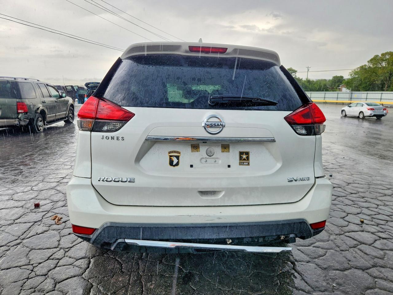 2017 Nissan Rogue Sv - Image 6