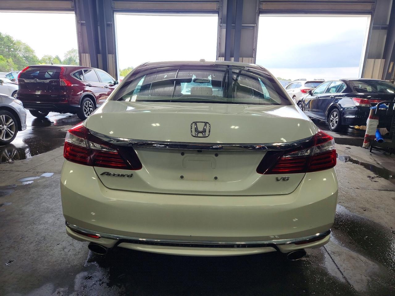 2017 Honda Accord Exl - Image 6