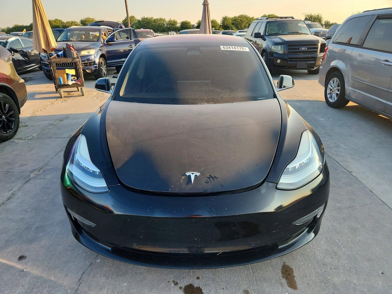 2018 Tesla Model 3 - Фото 5