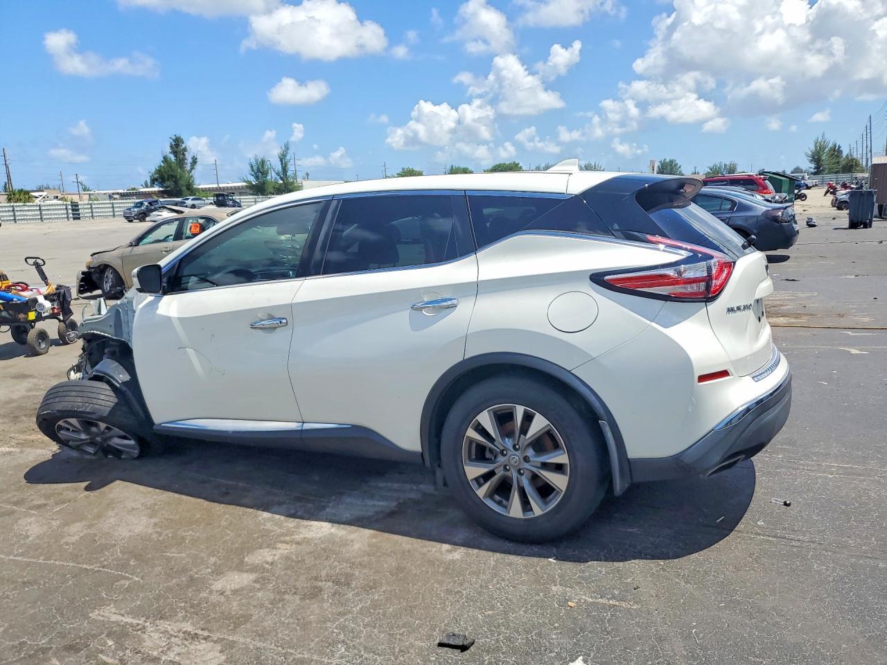 2018 Nissan Murano S - Фото 2