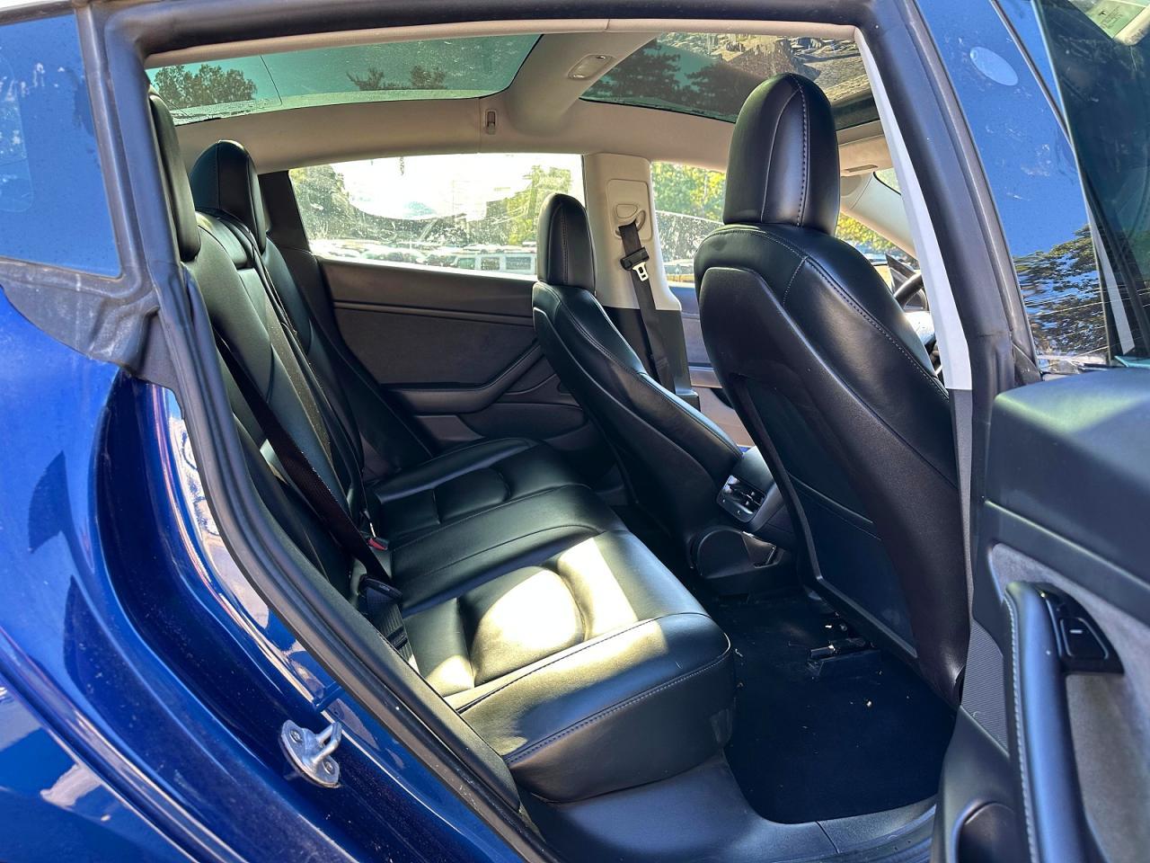 2020 Tesla Model 3 - Image 5