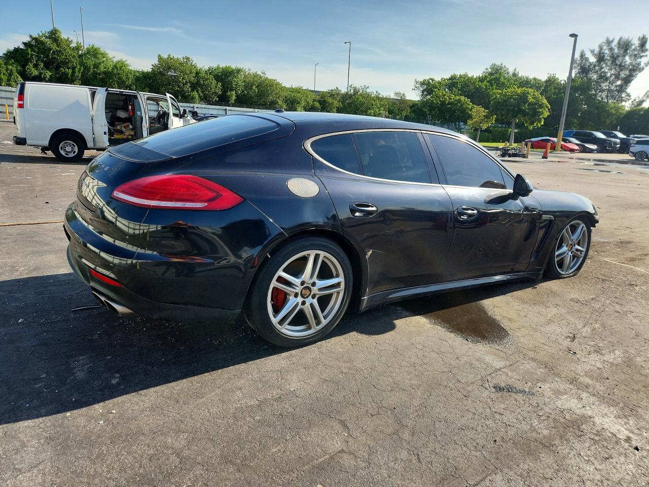 2014 Porsche Panamera - Фото 3