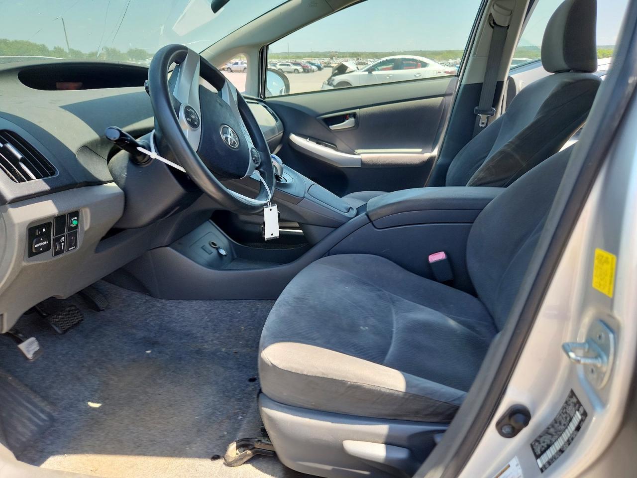 2010 Toyota Prius Iii - Image 7