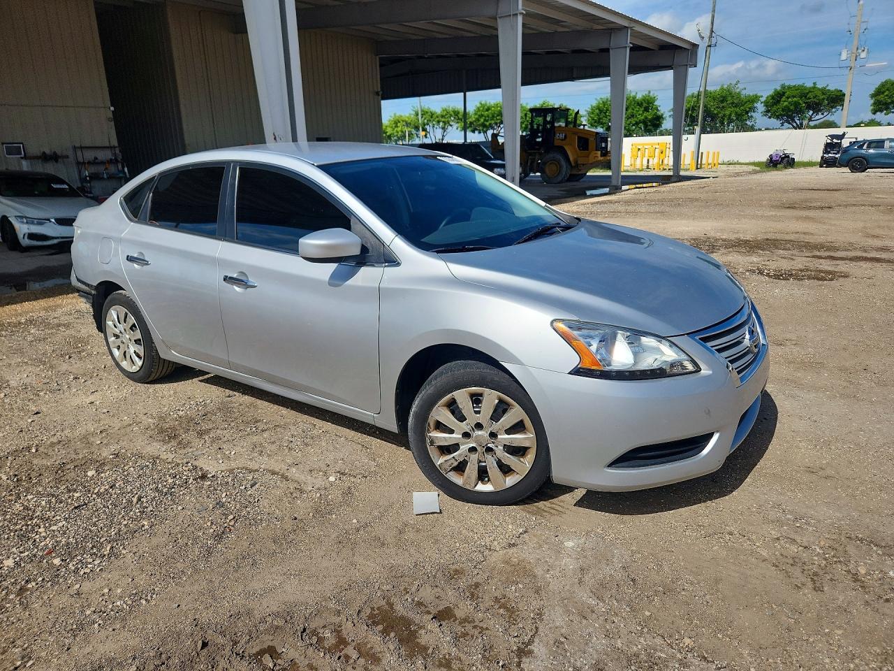 2015 Nissan Sentra S - Image 4