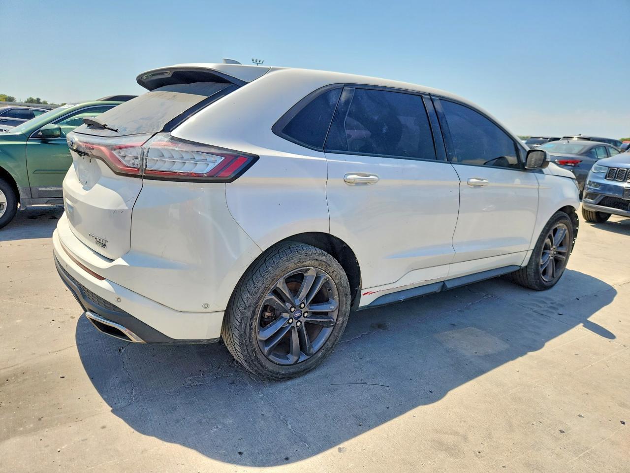 2015 Ford Edge Sport - Image 3