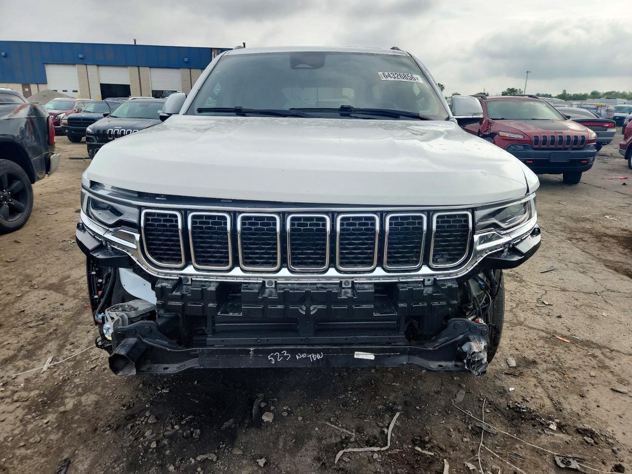 2022 Jeep Wagoneer Series Iii - Фото 5