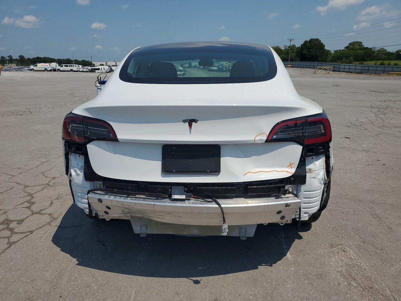 2019 Tesla Model 3 - Image 6