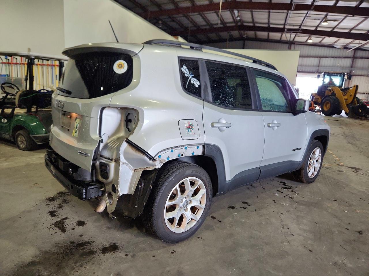 2017 Jeep Renegade Latitude - Фото 3