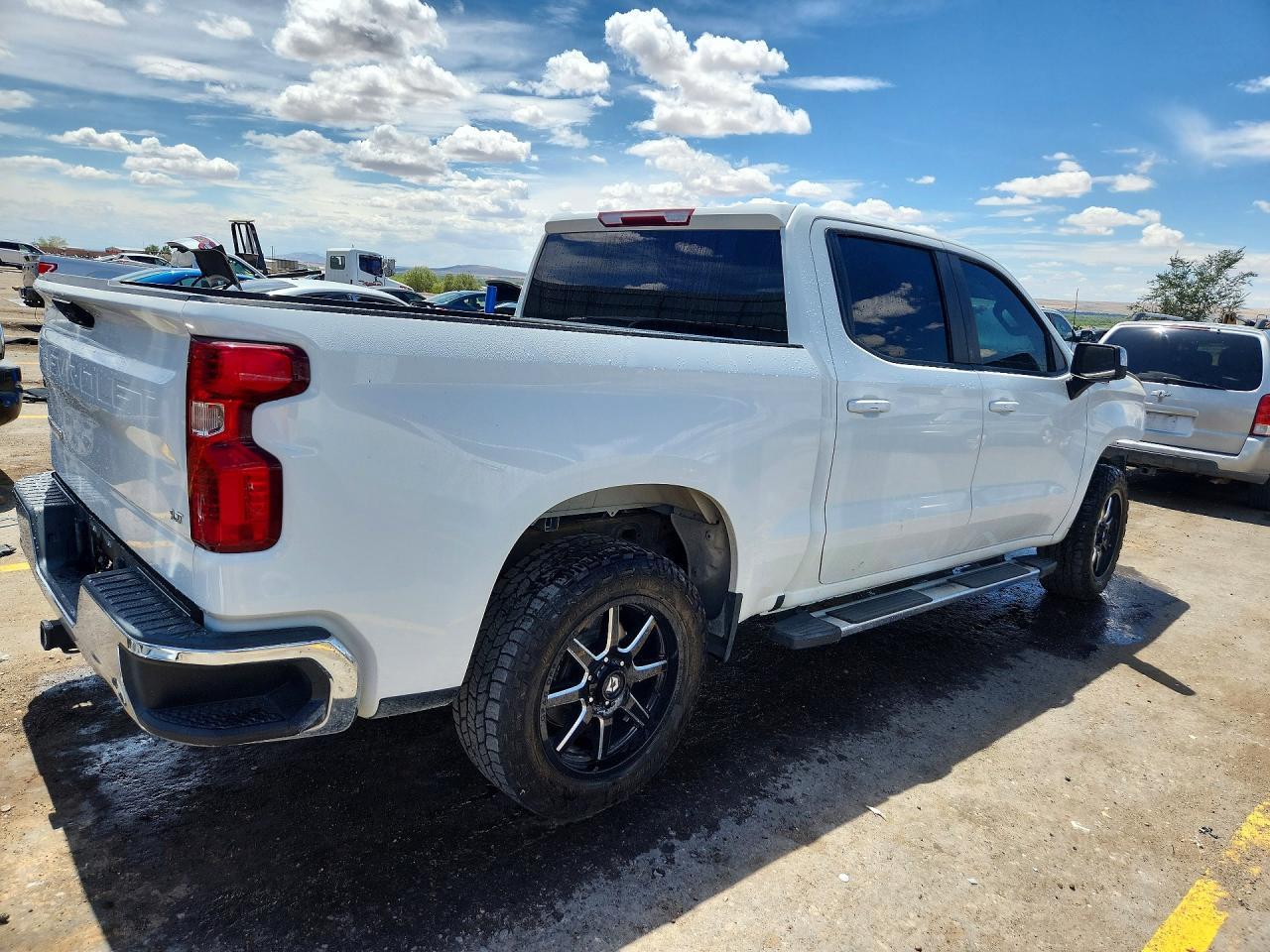 2023 Chevrolet Silverado K1500 Lt - Фото 3