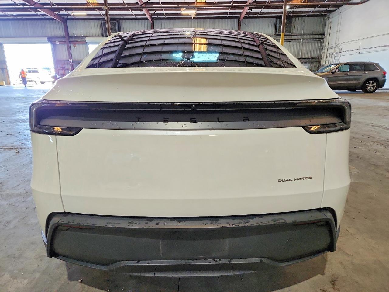 2026 Tesla Model Y - Image 6
