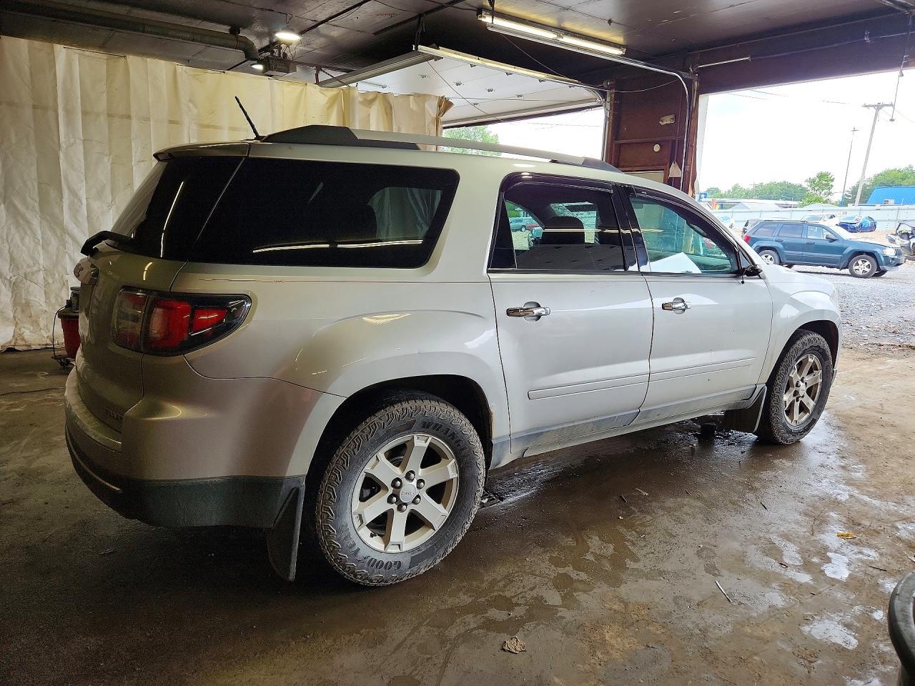 2016 GMC Acadia Sle - Image 3