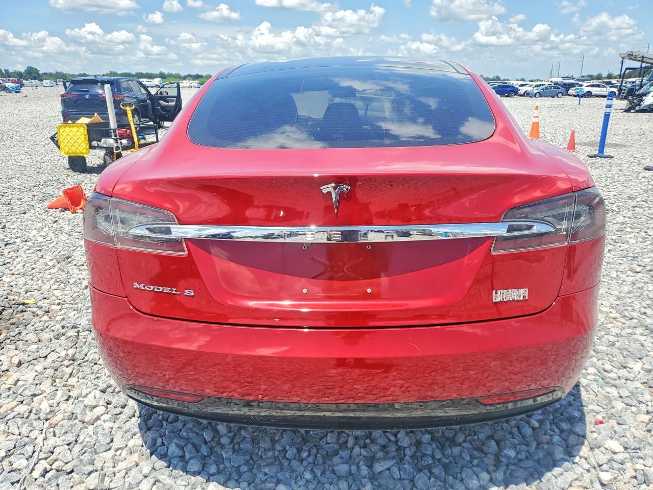 2017 Tesla Model S - Фото 6