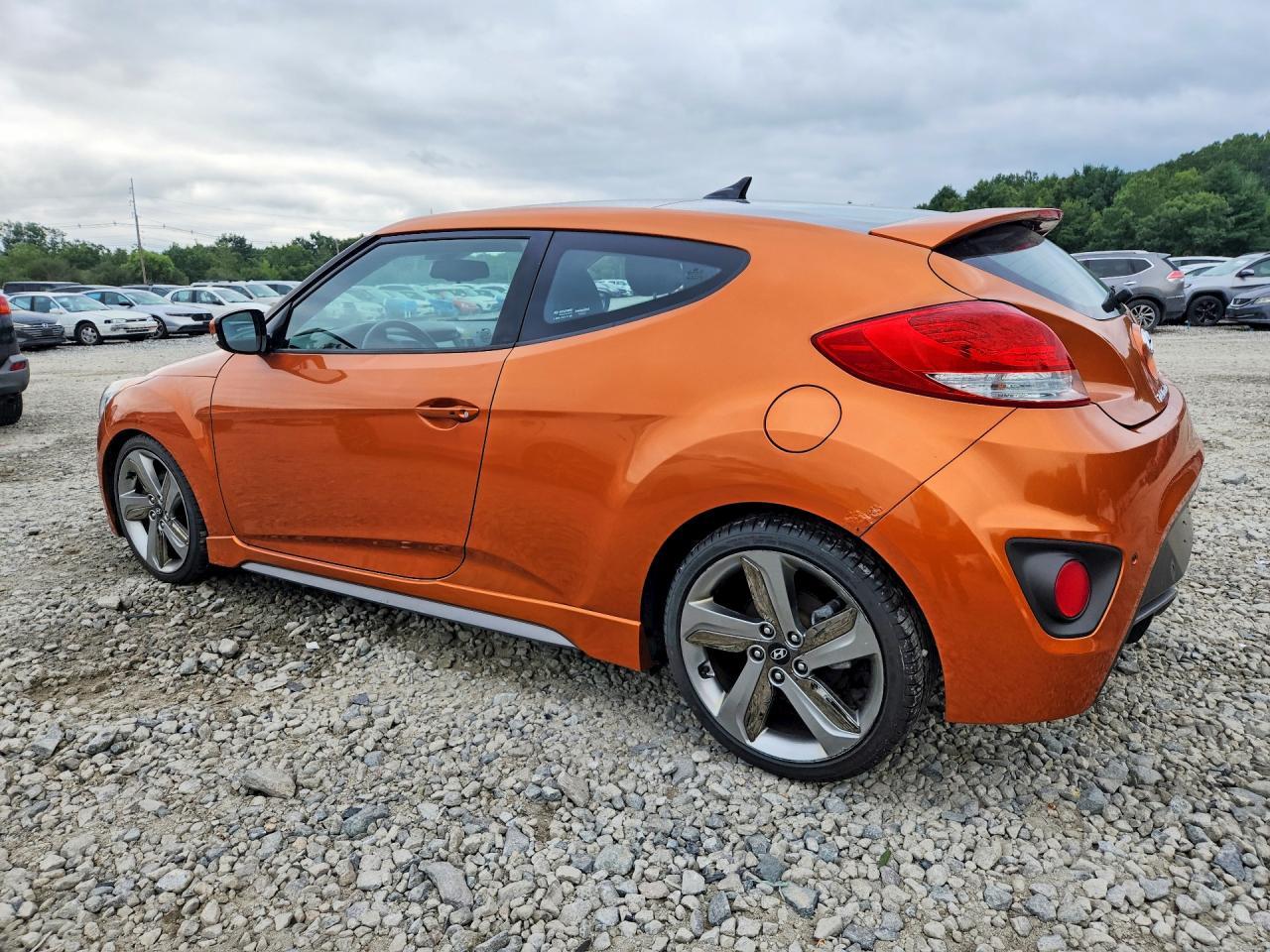 2013 Hyundai Veloster Turbo - Фото 2
