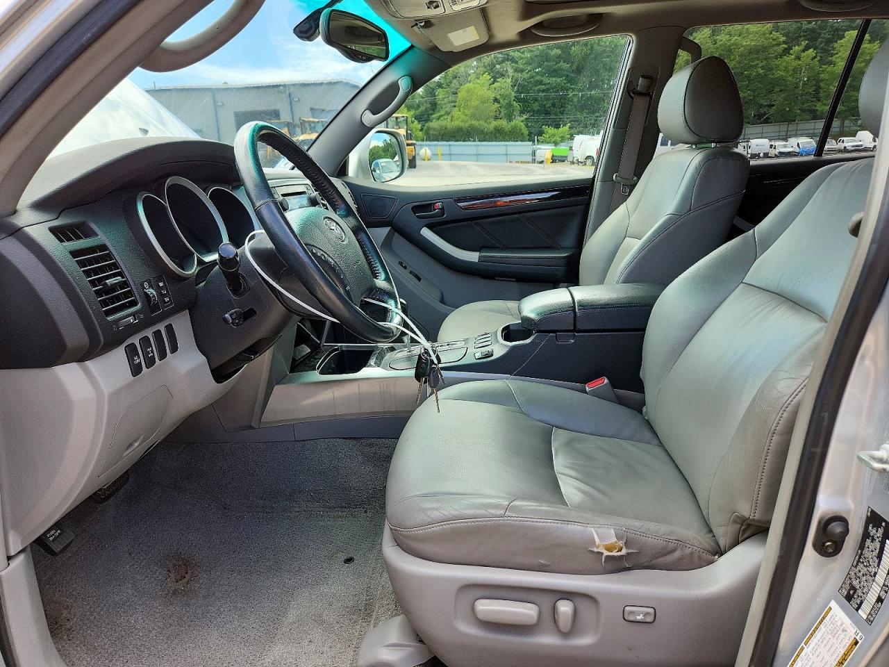 2006 Toyota 4Runner Limited - Image 7