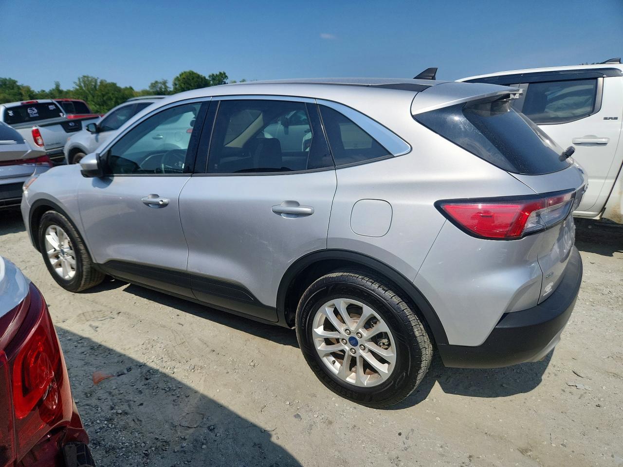 2020 Ford Escape Se - Фото 2