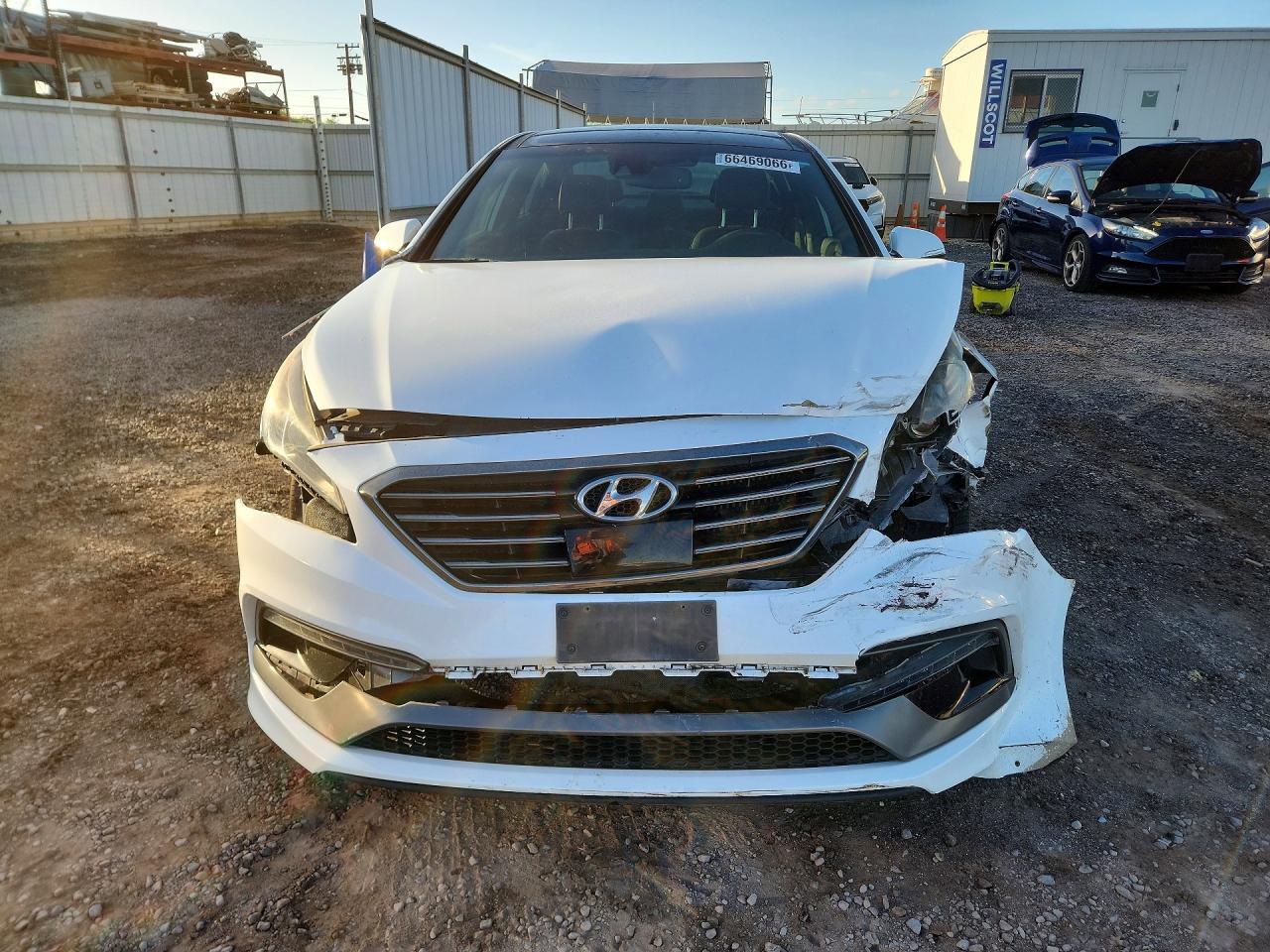 2015 Hyundai Sonata Limited 2.0T - Фото 5