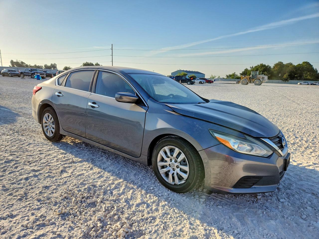2017 Nissan Altima 2.5 S - Фото 4