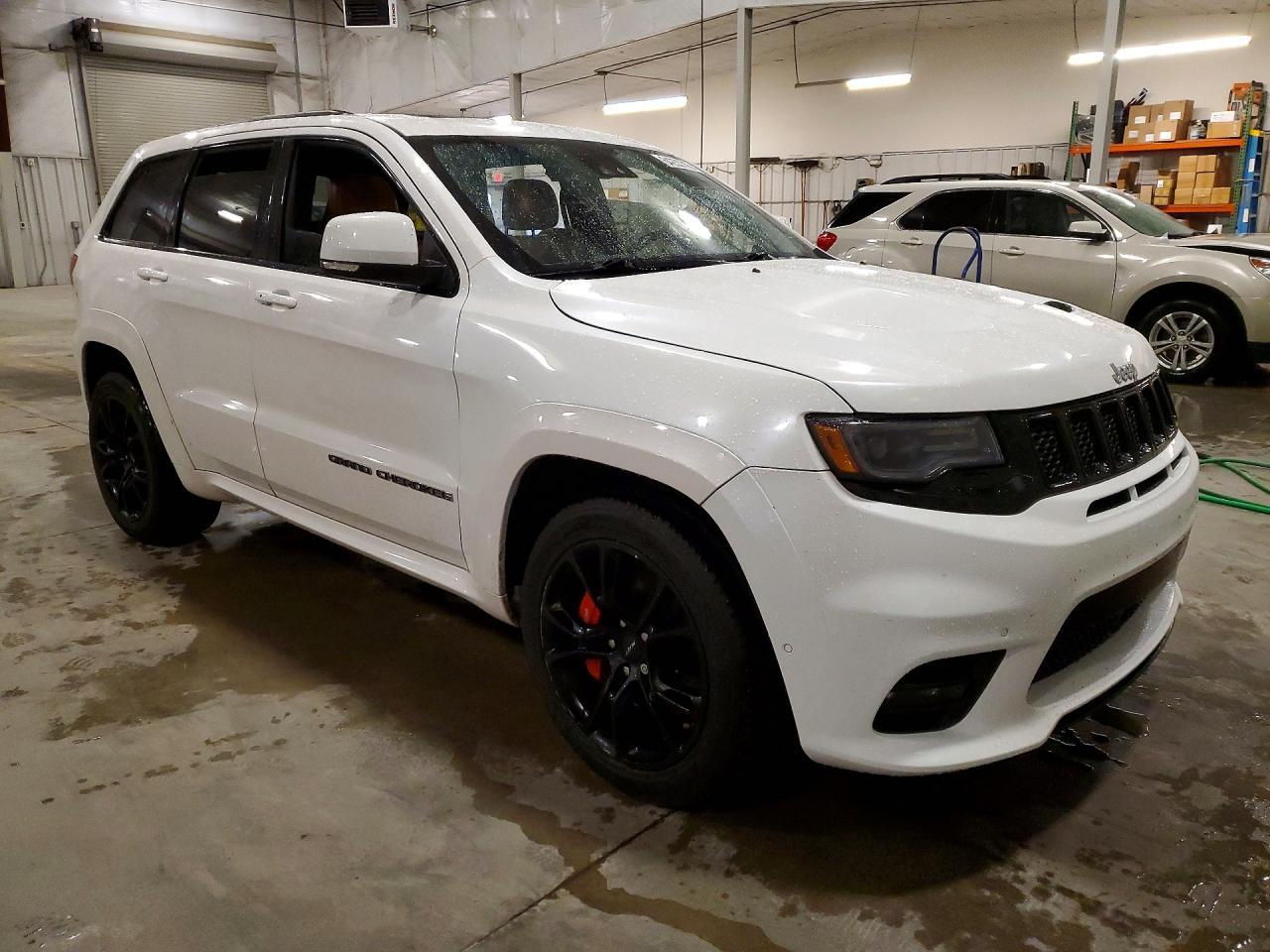 2017 Jeep Grand Cherokee Srt-8 - Фото 4