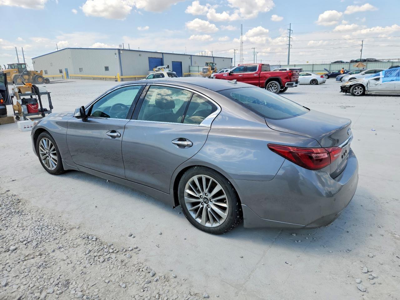 2021 Infiniti Q50 Luxe - Image 2
