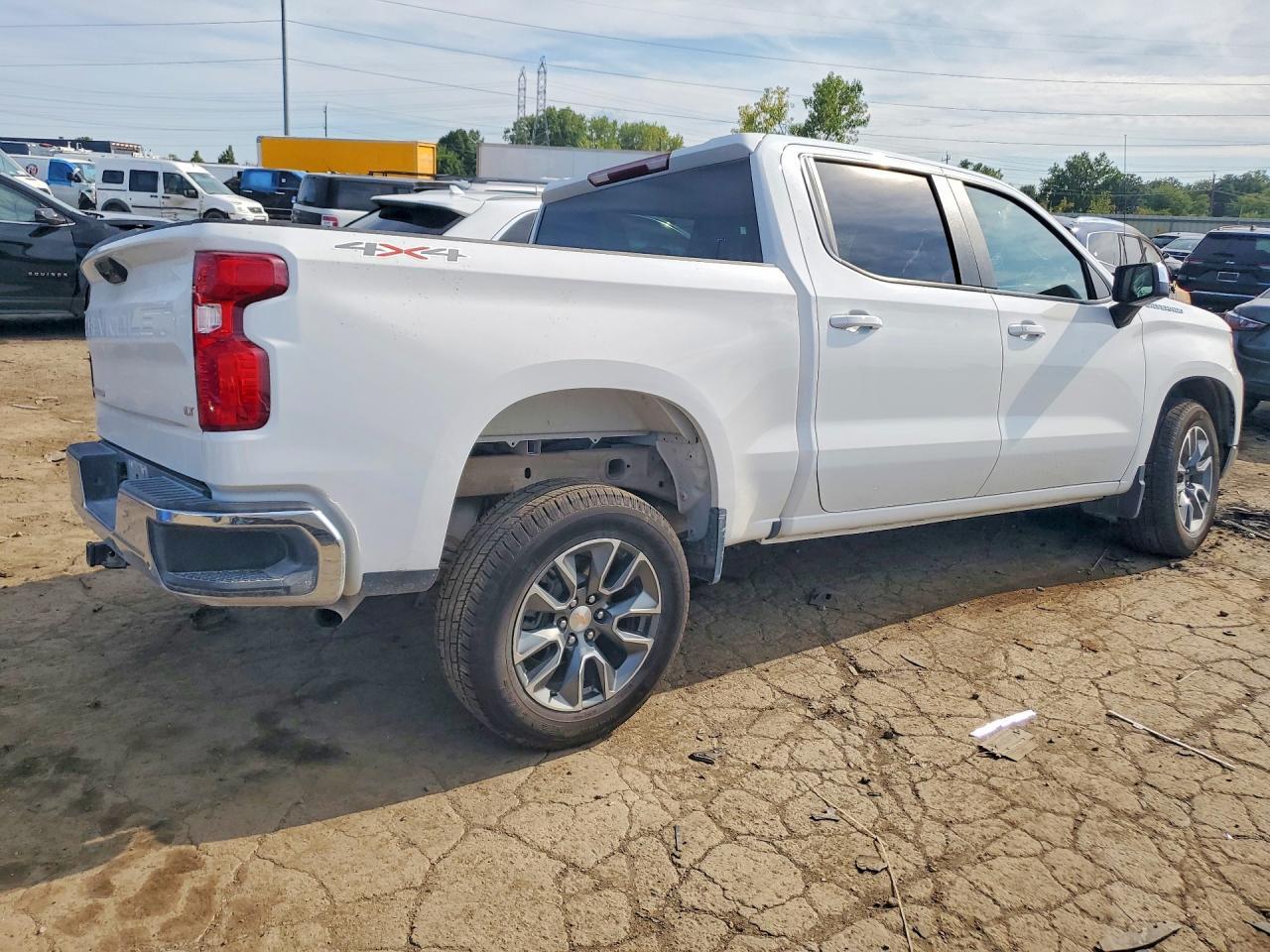 2026 Chevrolet Silverado K1500 Lt-L - Фото 3