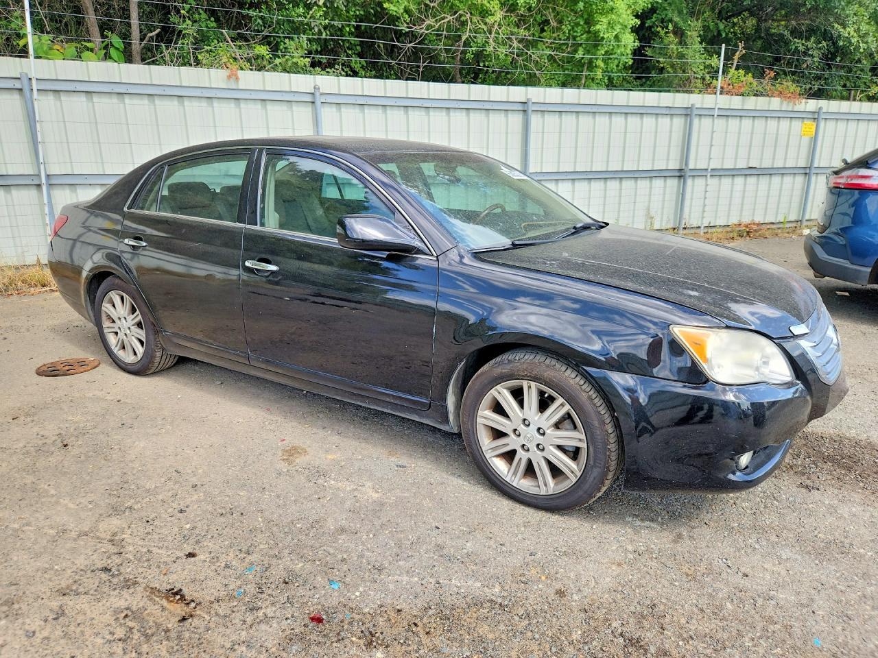 2010 Toyota Avalon Limited - Фото 4