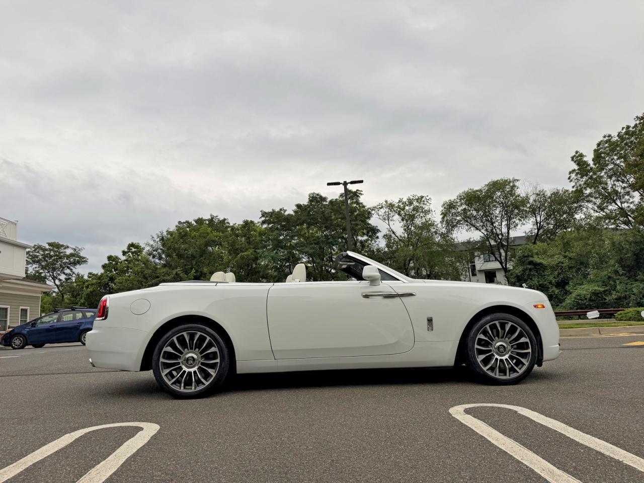 2020 Rolls-Royce Dawn Base - Фото 5