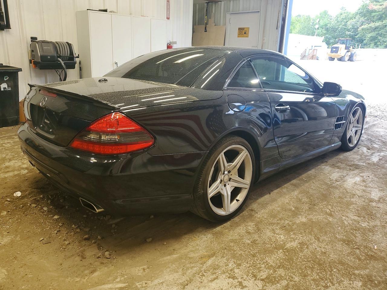 2011 Mercedes-Benz Sl 550 - Image 3