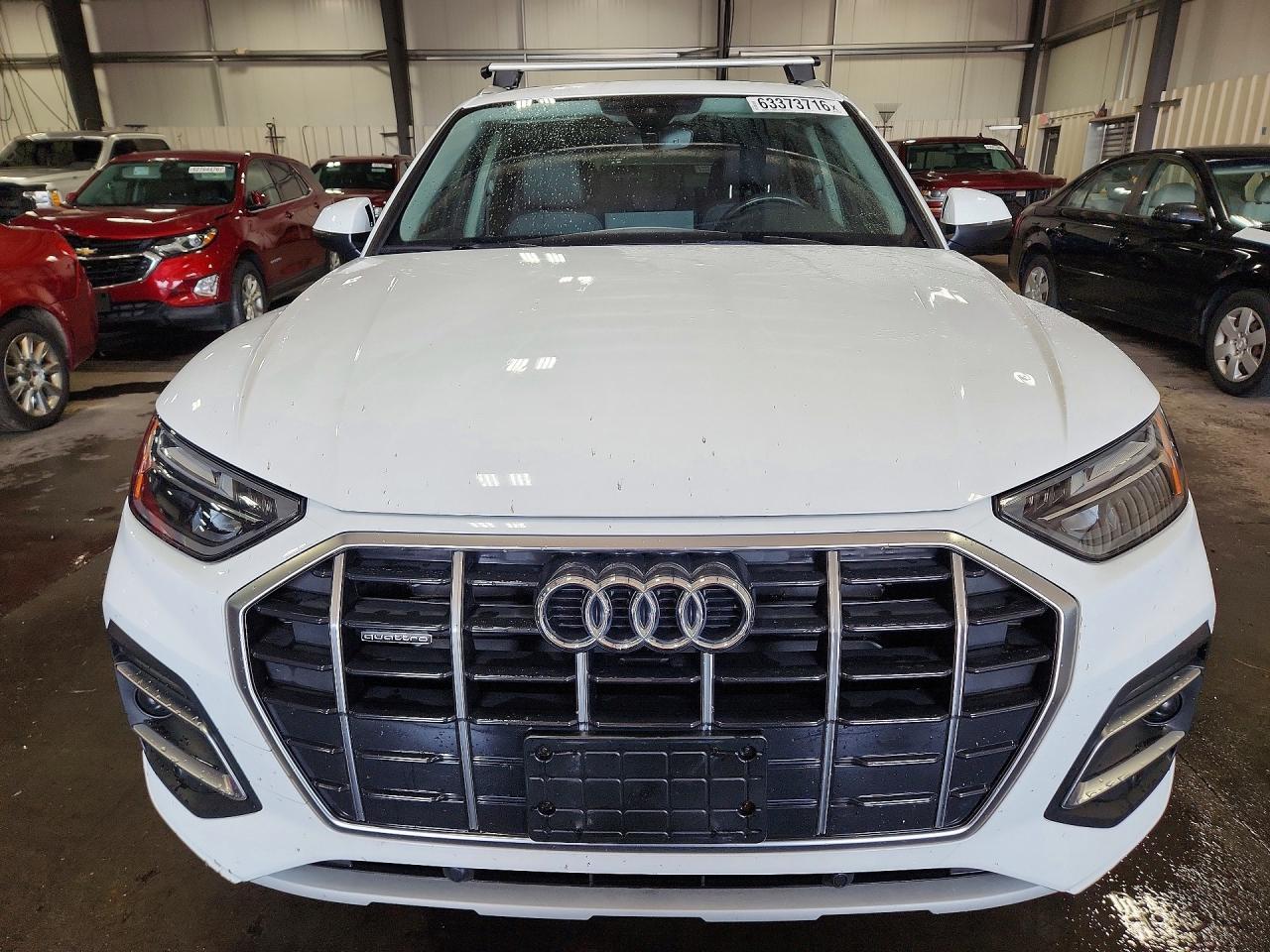 2023 Audi Q5 Premium 40 - Image 5