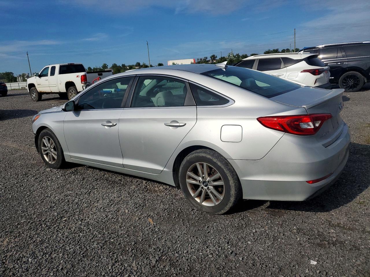 2015 Hyundai Sonata Se - Фото 2