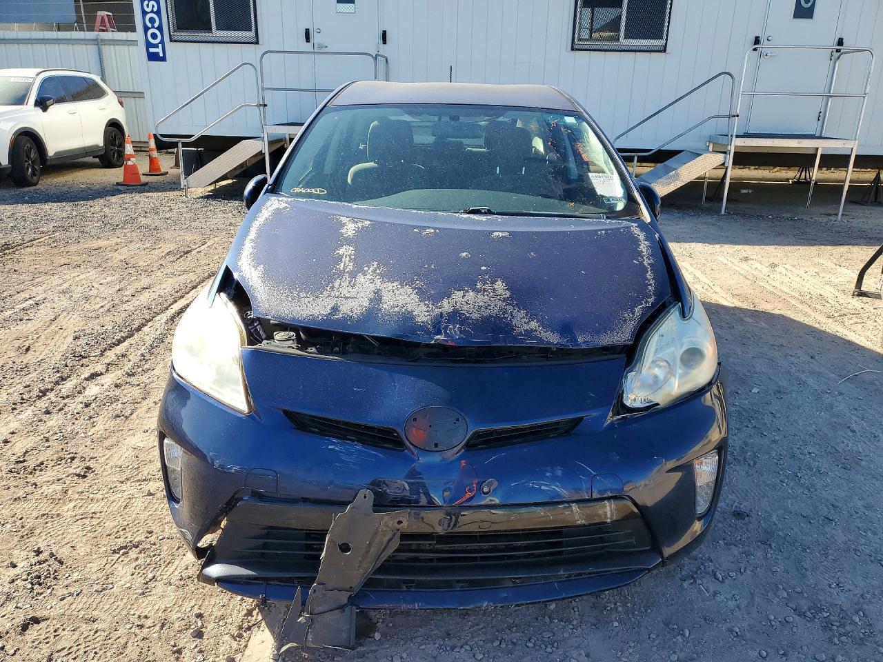 2013 Toyota Prius One - Фото 5