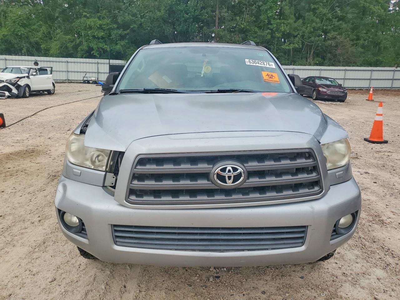 2012 Toyota Sequoia Sr5 - Фото 5