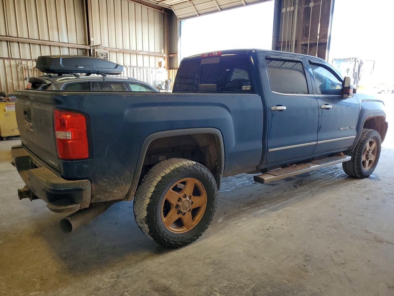 2015 GMC Sierra K2500 Denali - Фото 3