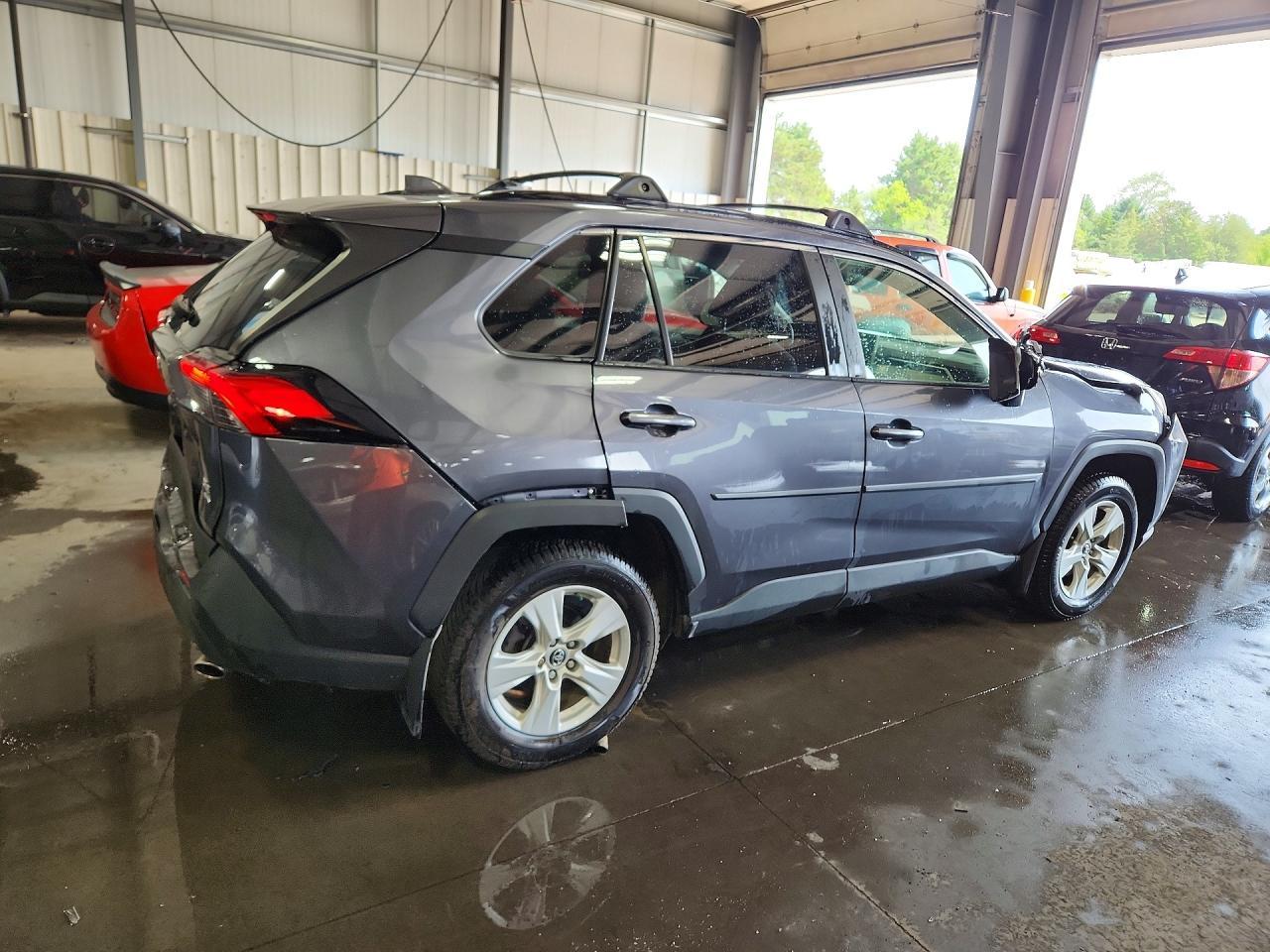 2019 Toyota Rav4 Xle - Фото 3