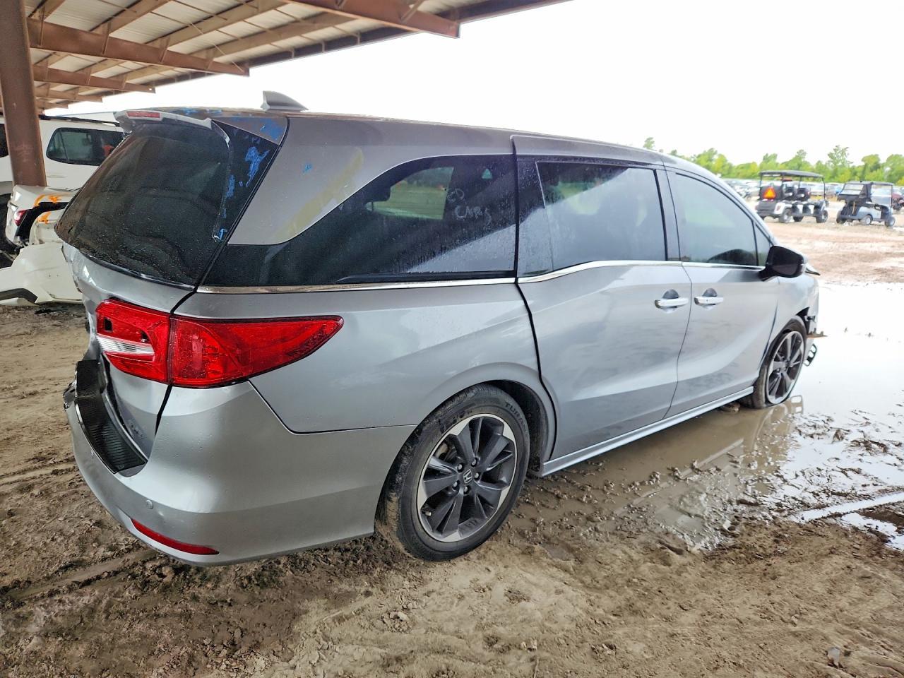 2024 Honda Odyssey Elite - Фото 3