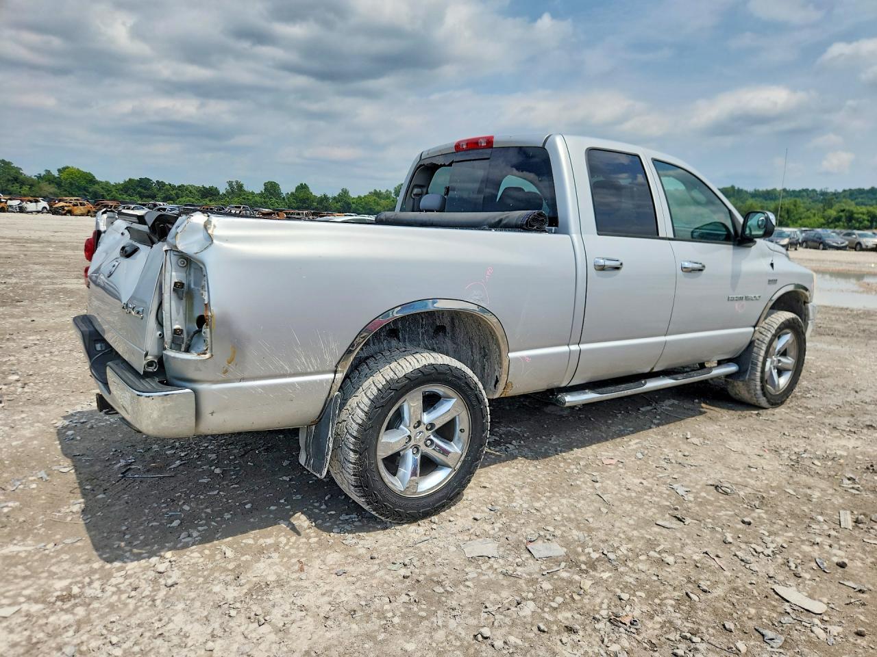 2007 Dodge Ram 1500 St - Image 3