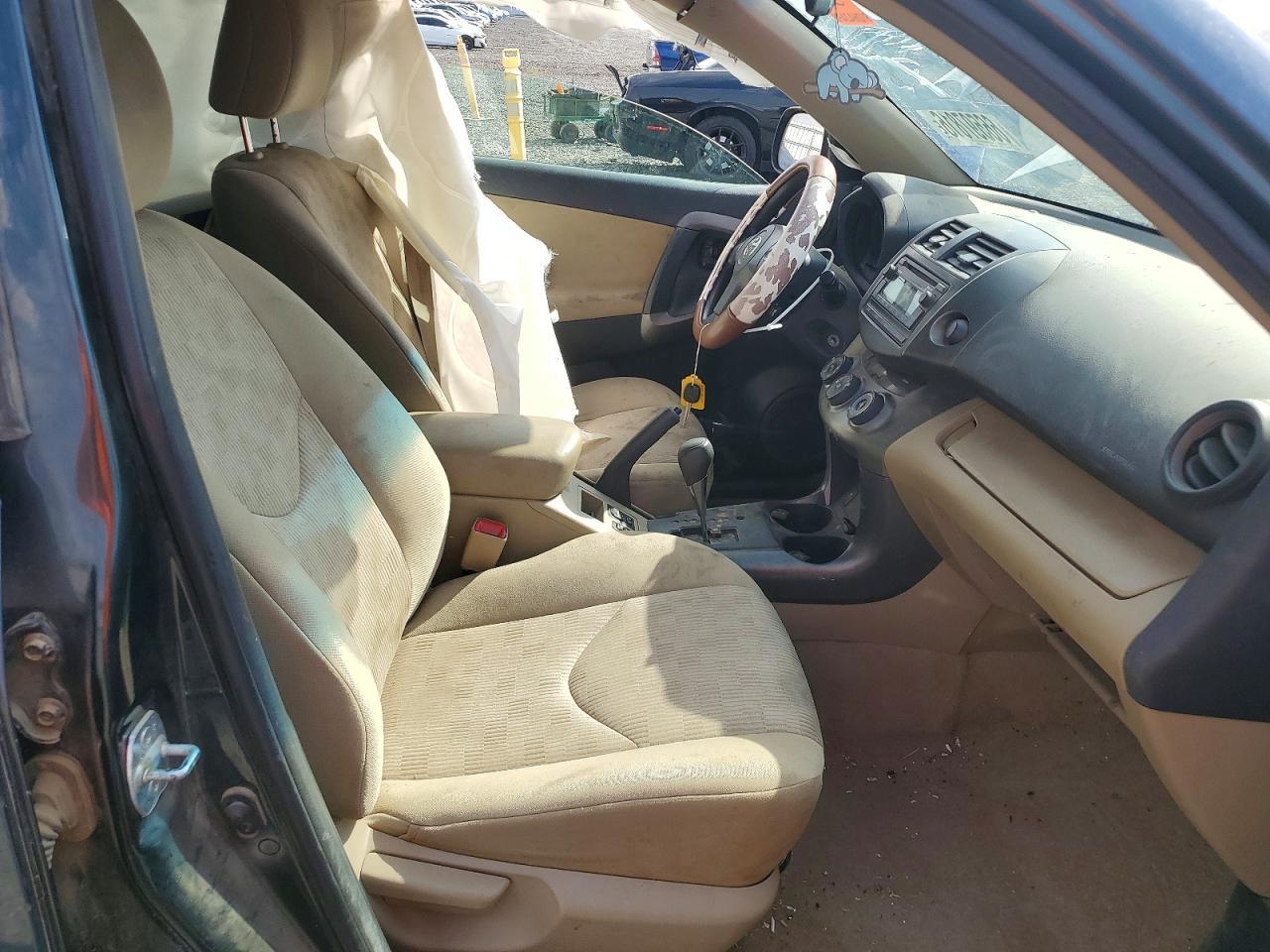 2012 Toyota Rav4 Base - Image 7