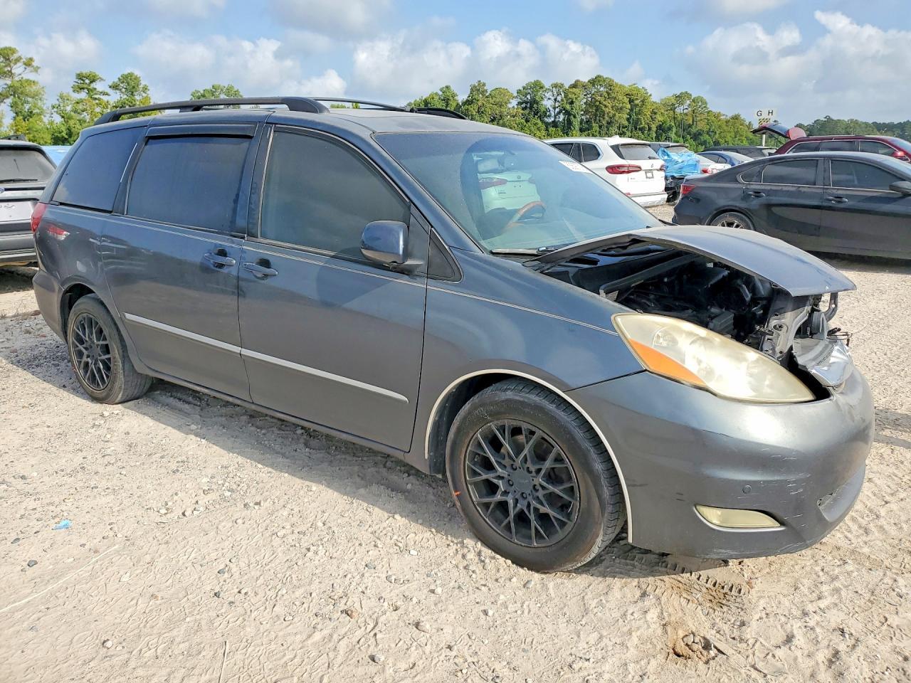 2008 Toyota Sienna Xle Limited - Image 4