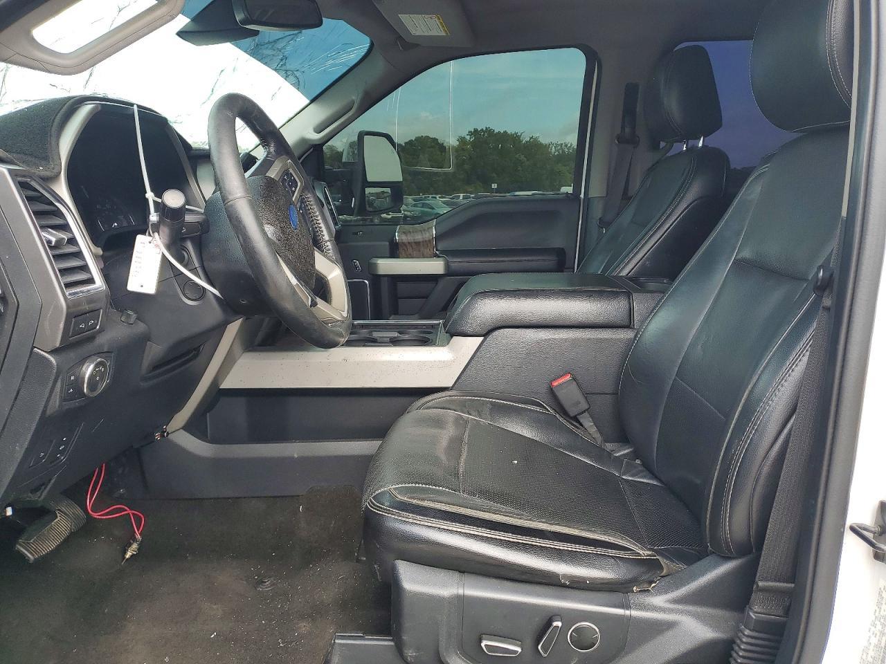 2017 Ford F250 Super Duty - Фото 7