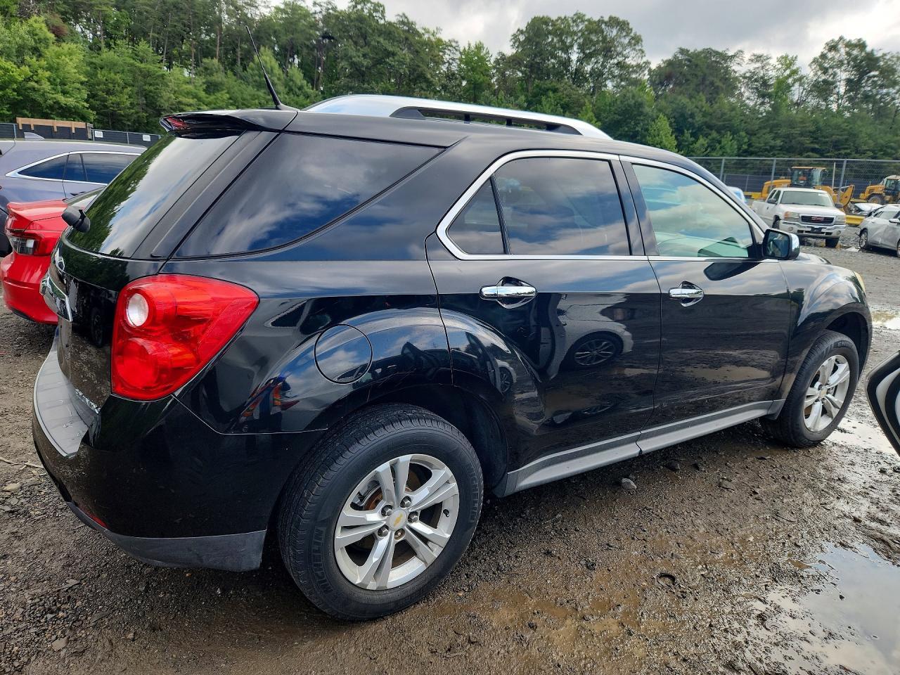 2011 Chevrolet Equinox Lt - Image 3