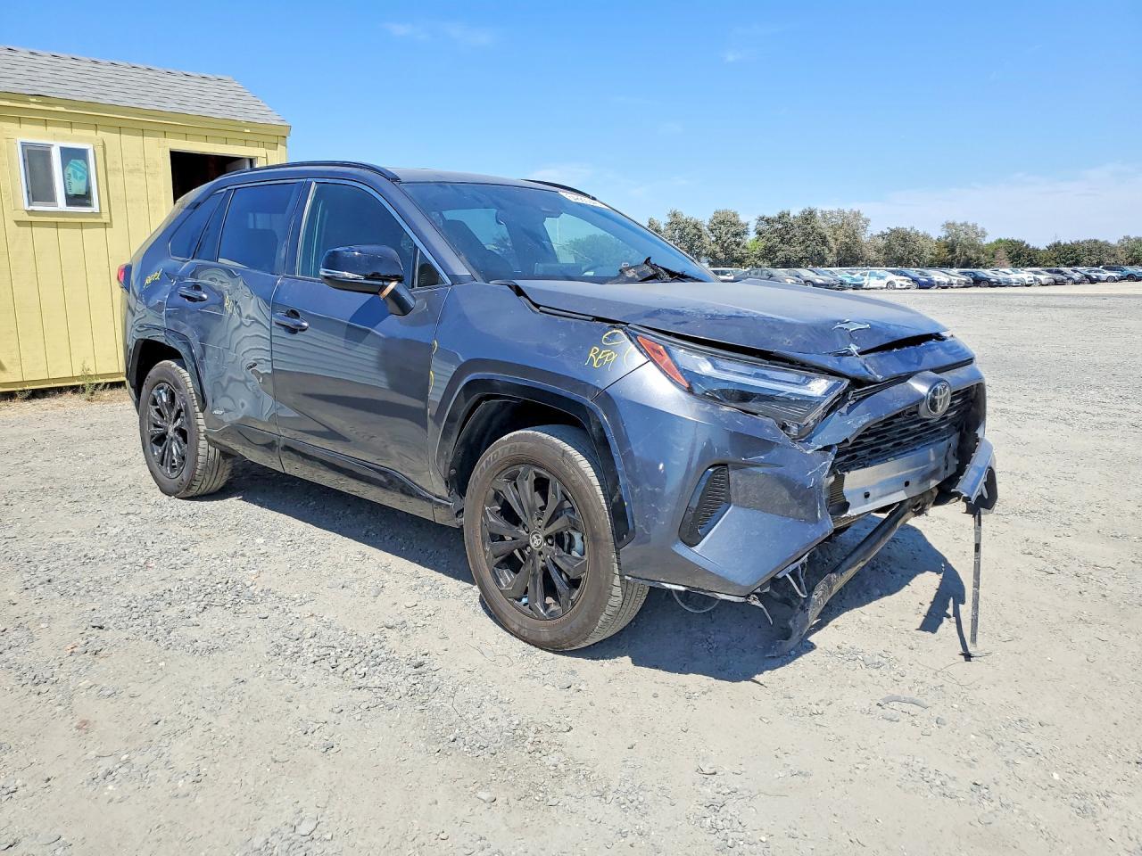 2025 Toyota Rav4 Se - Фото 4