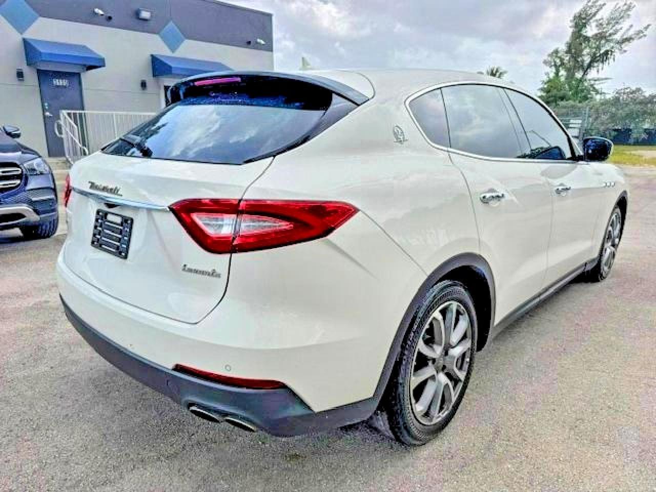 2018 Maserati Levante - Фото 3