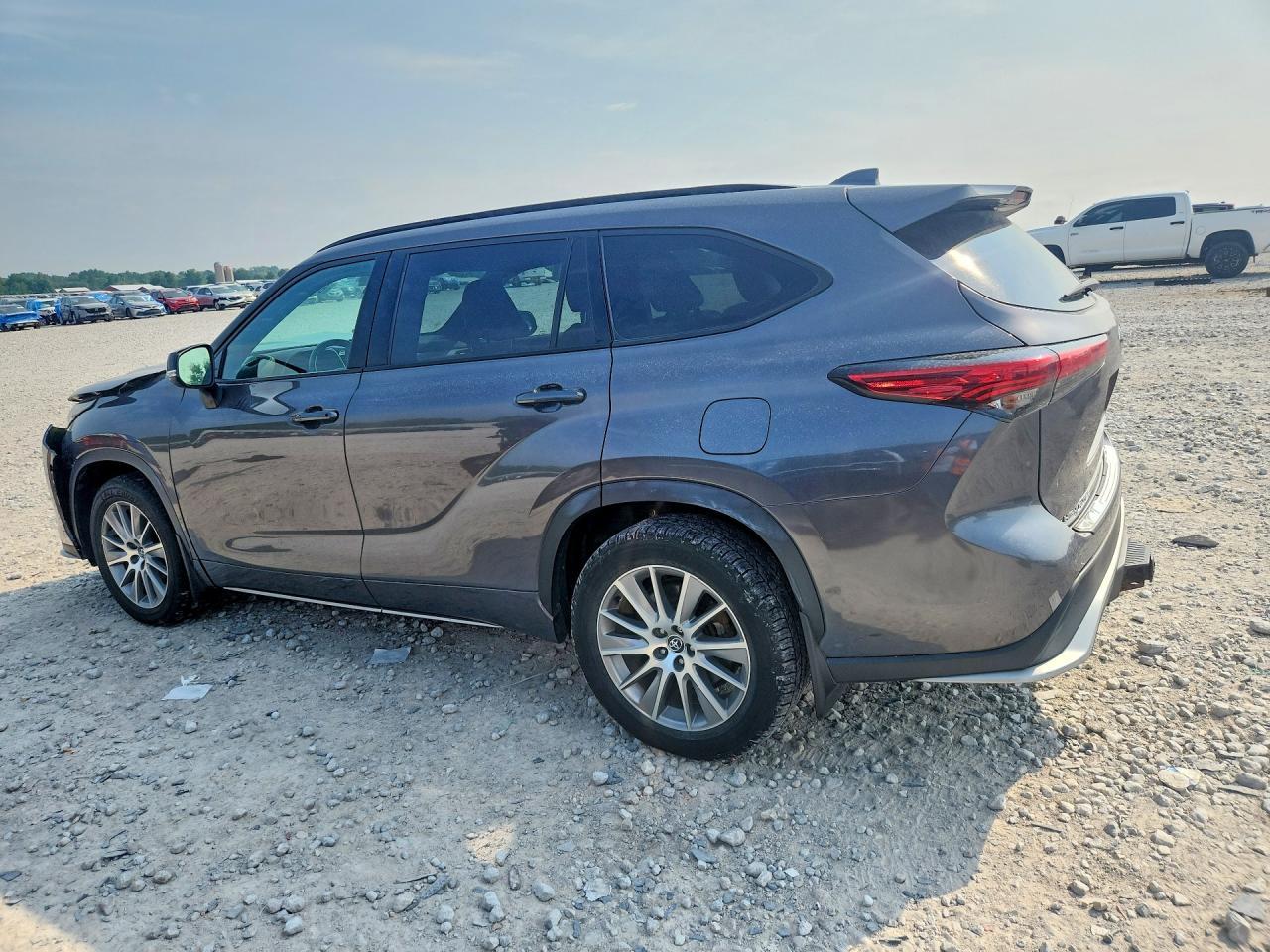 2021 Toyota Highlander Xse - Фото 2