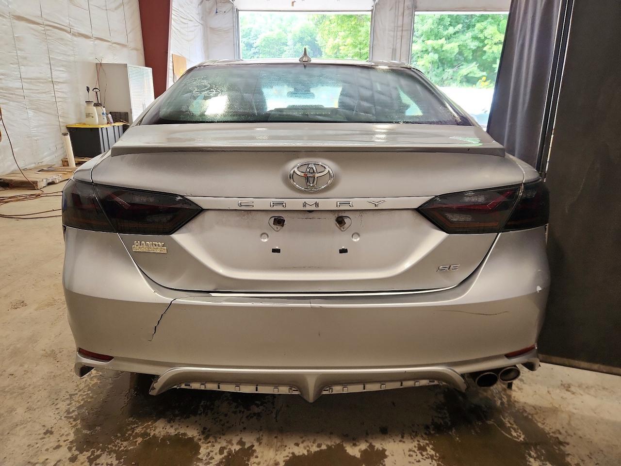 2019 Toyota Camry Se - Фото 6