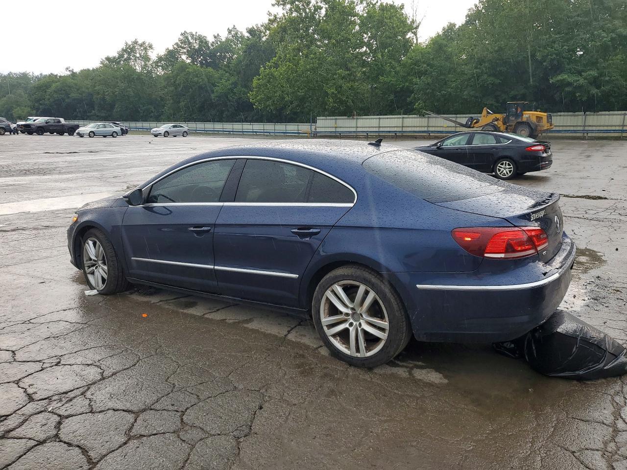 2013 Volkswagen Cc Luxury - Image 2