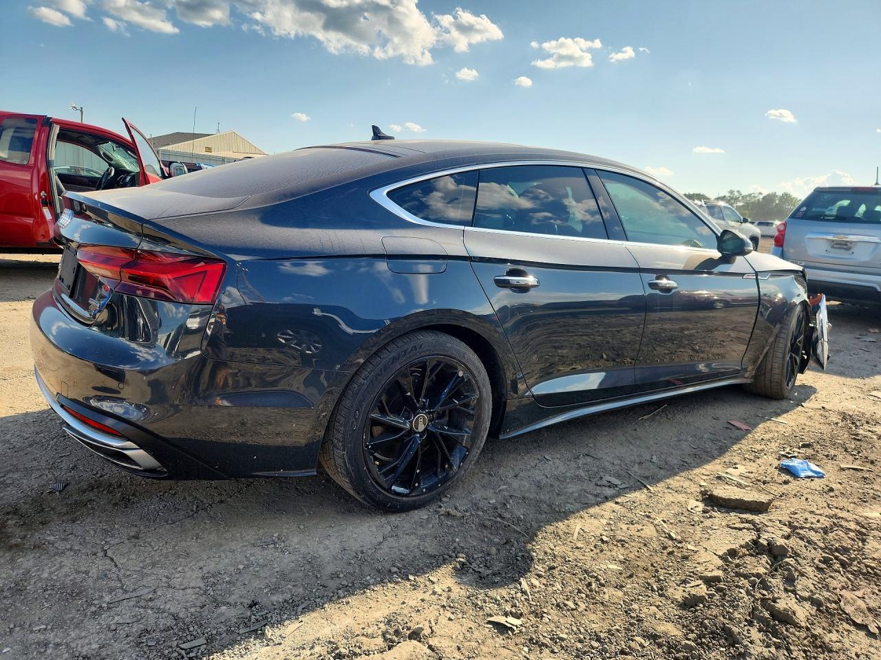 2021 Audi A5 Premium 40 - Фото 3