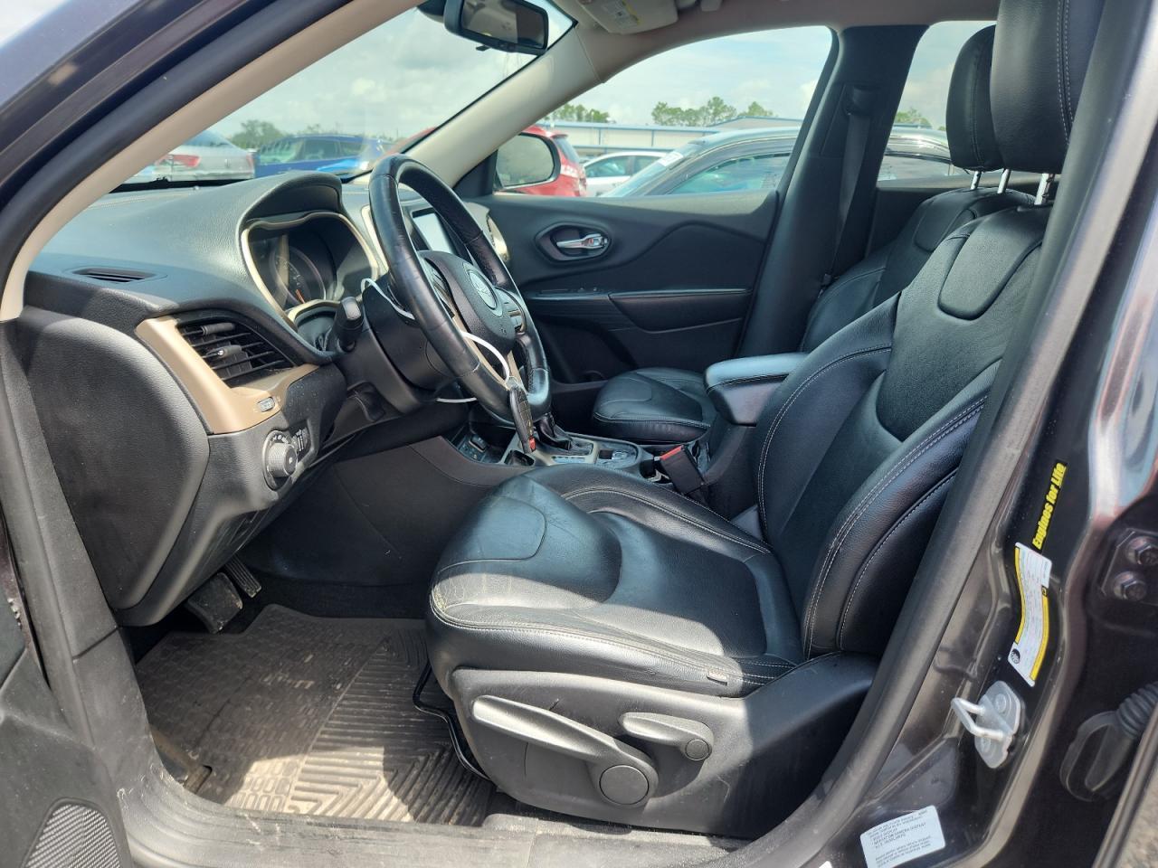 2016 Jeep Cherokee Latitude - Фото 7