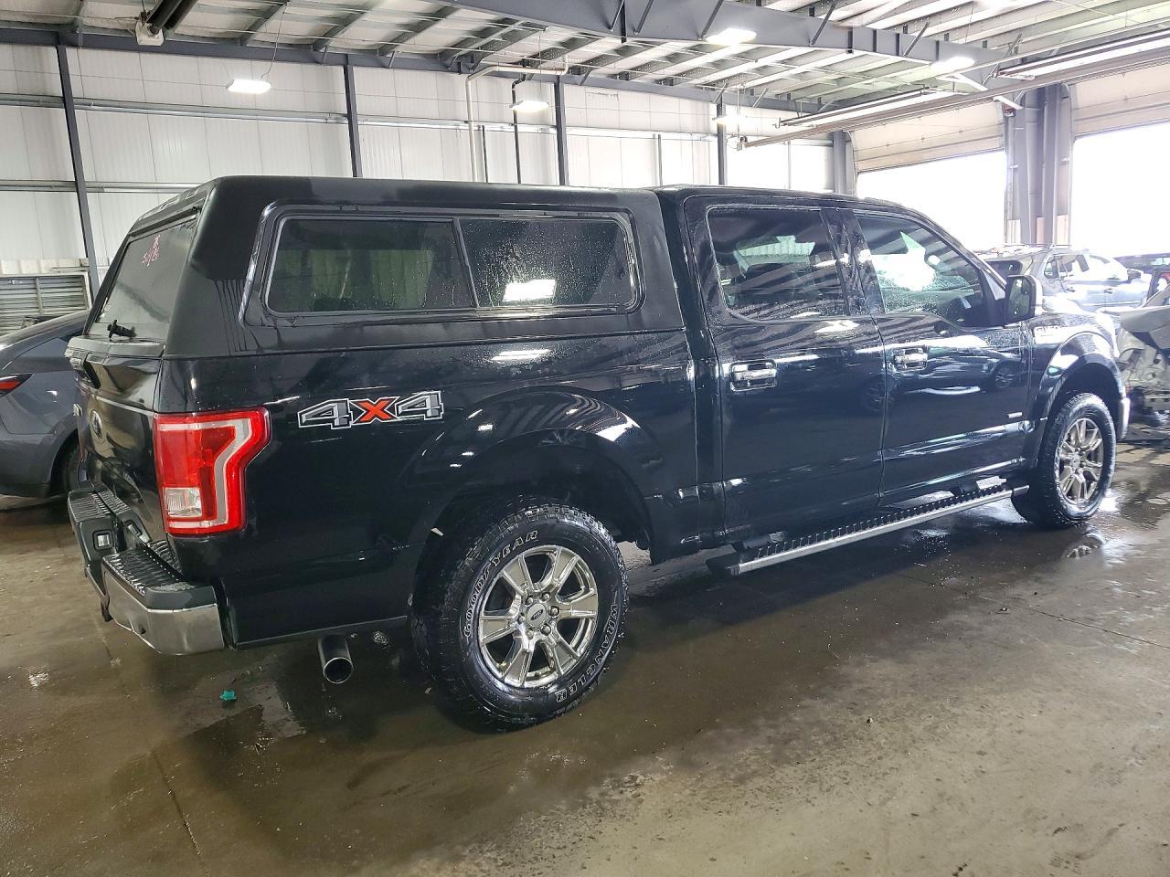 2016 Ford F150 Supercrew - Фото 3