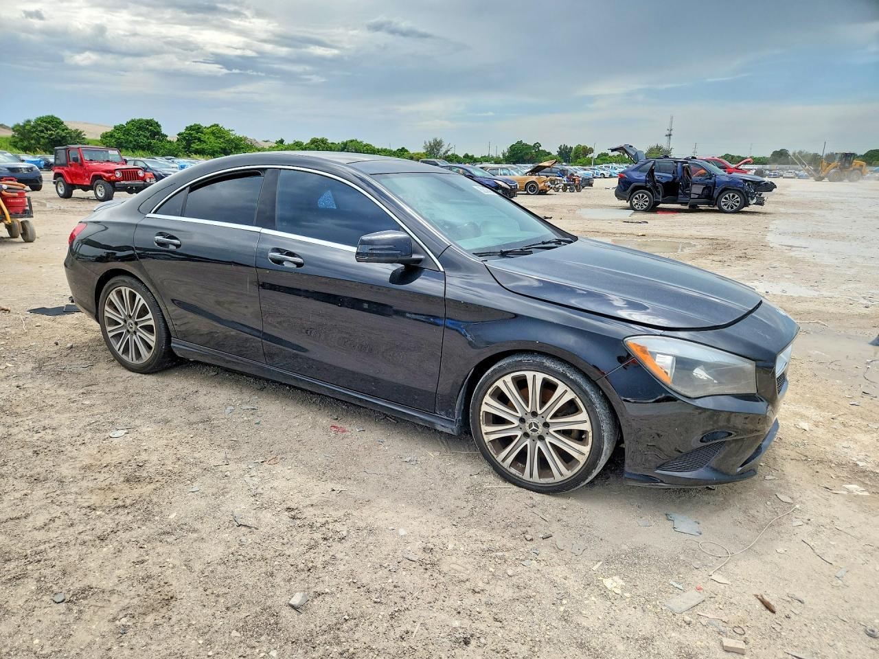 2018 Mercedes-Benz Cla 250 4Matic - Image 4